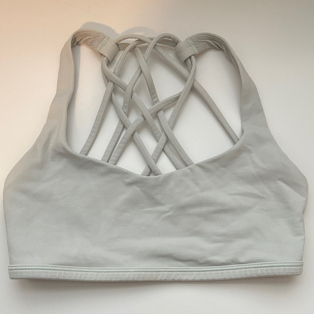 Lululemon Athletica Light Gray Strappy Sports Bra size 4